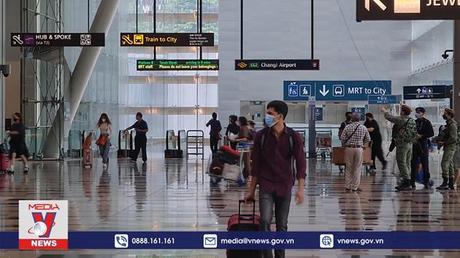 Các nhà kinh tế hạ dự báo tăng trưởng của Singapore