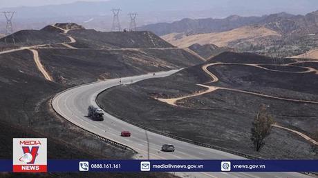 Nắng nóng gây cháy rừng tại bang California, Mỹ