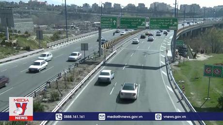 Iran cảnh báo làm giàu urani lên cấp độ vũ khí