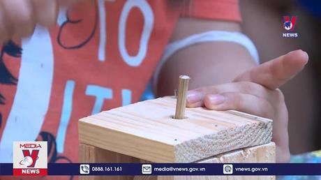 Trải nghiệm làm đồ chơi trung thu độc đáo