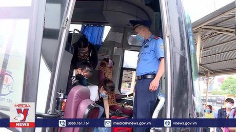 Lưu ý khi lái xe trở lại thành phố sau kỳ nghỉ lễ