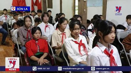 Lễ khai giảng đặc biệt ở ngôi trường vùng lũ Sơn La