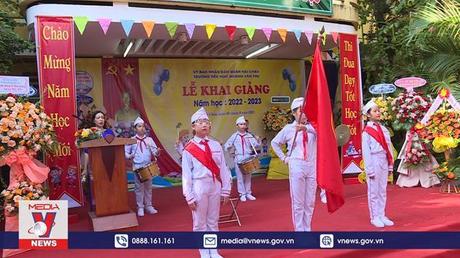 Học sinh Đà Nẵng hân hoan ngày tựu trường