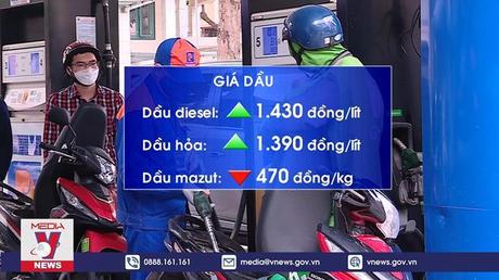 Xăng giảm, dầu tăng giá
