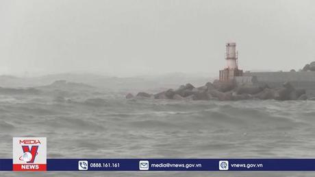 Siêu bão Hinnamnor đổ bộ vào Hàn Quốc