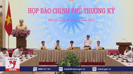 Cân nhắc việc bỏ quỹ bình ổn giá xăng dầu 