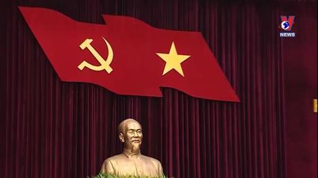 Học Bác mỗi ngày: Tư tưởng Hồ Chí Minh về Đảng phụng sự và liêm chính