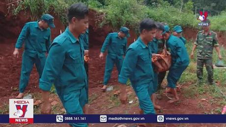 Bình Phước phát hiện đầu đạn pháo 175mm trong vườn nhà dân