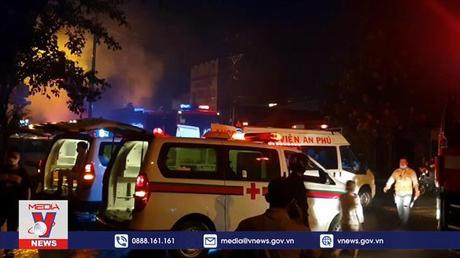 Bình Dương cháy quán Karaoke, ít nhất 10 người thương vong