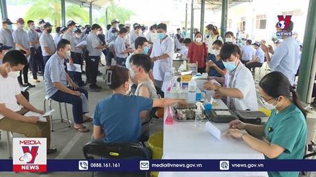 Tăng cường xác nhận hộ chiếu vaccine cho người dân