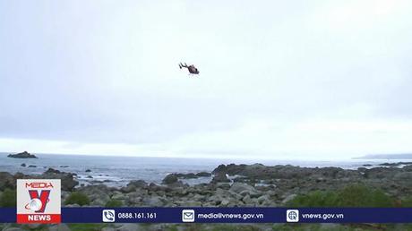 Lật tàu ngoài khơi New Zealand