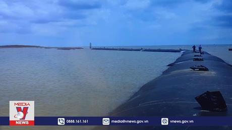 Bến Tre: Kè mềm giảm sóng phát huy hiệu quả ngăn sạt lở bờ biển