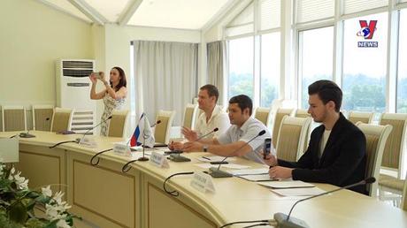 Việt Nam - Góc nhìn từ thế giới: Chắp cánh cho tiếng Việt ở xứ người