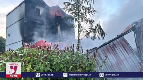 Triệu tập thợ hàn liên quan vụ cháy xưởng chăn đệm tại Hà Nội 