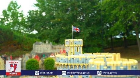 Lâu đài Windsor được làm hoàn toàn bằng lego