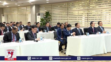 Phó Thủ tướng Singapore thăm và làm việc tại Bình Dương