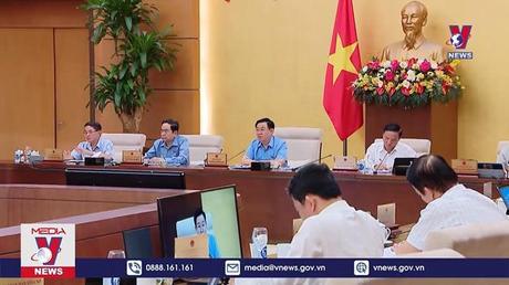 Tiếp tục Phiên họp thứ 15 của Ủy ban Thường vụ Quốc hội