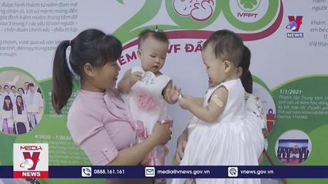 200 em bé ra đời bằng phương pháp thụ tinh trong ống nghiệm
