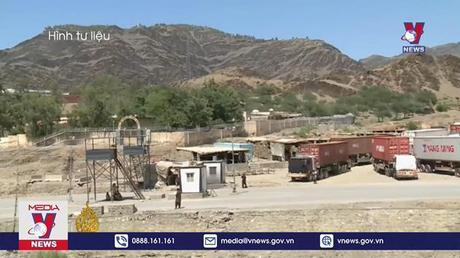 Giao tranh dọc biên giới Pakistan và Afghanistan