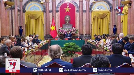 Chủ tịch nước tiếp nhà khoa học đoạt giải Nobel