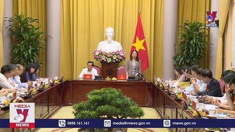 Họp hội đồng Bảo trợ Quỹ Bảo trợ trẻ em Việt Nam