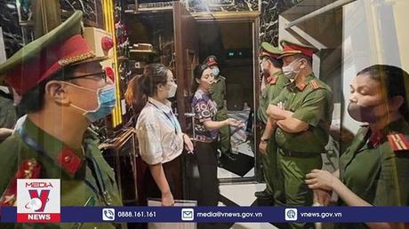 Yêu cầu tháo dỡ 40 phòng hát karaoke chưa được cấp phép