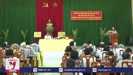 Phó Chủ tịch nước tiếp xúc cử tri tại An Giang