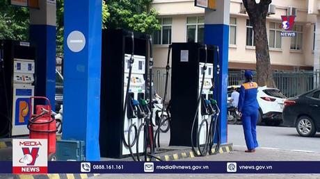 Giá xăng có thể giảm lần thứ ba