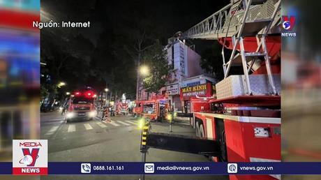 Cháy thẩm mỹ viện ở TP Hồ Chí Minh, kịp thời cứu 7 người