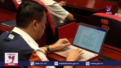 Đoàn đại biểu Quốc hội tỉnh Quảng Ninh tiếp xúc cử tri