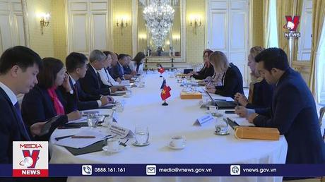 Việt Nam và Pháp tăng cường hợp tác trong hoạt động công vụ