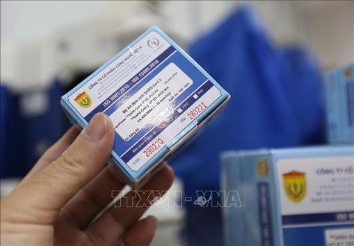 Liên quan đến Công ty Việt Á: Kỷ luật cảnh cáo Giám đốc và 2 cán bộ CDC Bạc Liêu