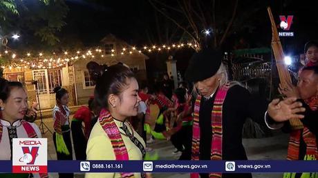 Gìn giữ điệu Xòe Thái