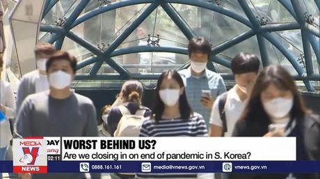 Hàn Quốc dỡ bỏ quy định đeo khẩu trang ngoài trời