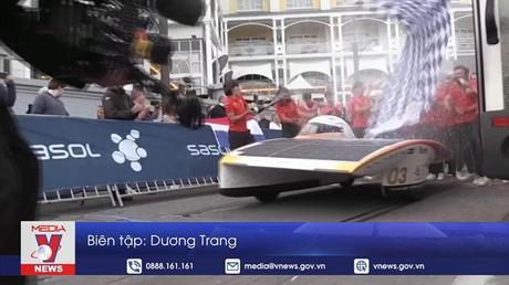 Thú vị cuộc đua xe năng lượng mặt trời