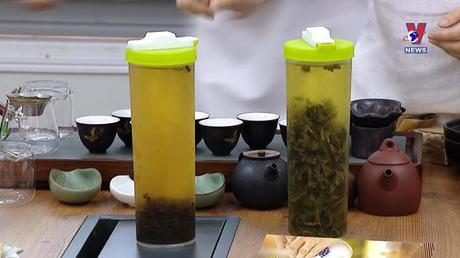 Không gian Pháp ngữ: Lớp học dạy nghệ thuật pha trà Việt cho người nước ngoài