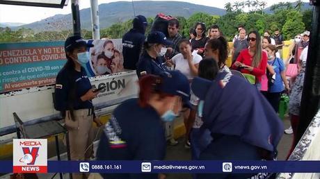 Venezuela và Colombia mở lại biên giới