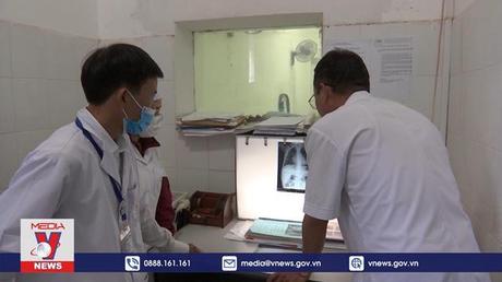 Cần chính sách đặc thù thu hút nhân lực y tế ở các xã vùng cao