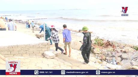 Hà Tĩnh khẩn trương khắc phục tuyến kè biển xung yếu