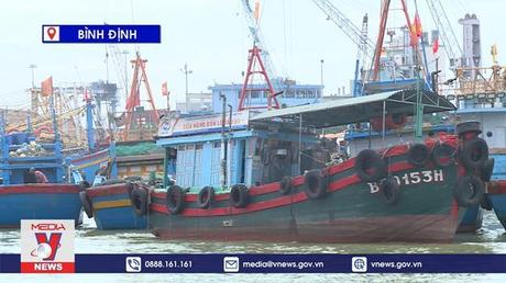 Tàu cá ngư dân ở phao số 0 đã vào bờ trú bão an toàn