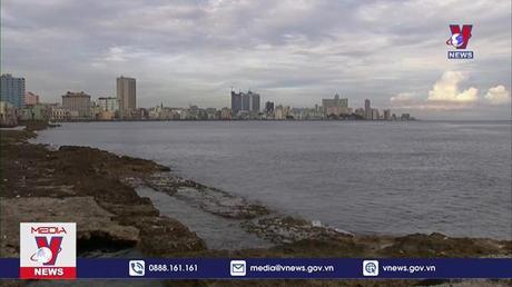 Các quốc gia đối phó với bão lũ 