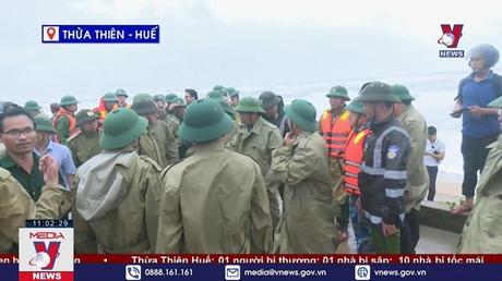 Kiểm tra tình hình sau bão số 4 tại Thừa Thiên - Huế