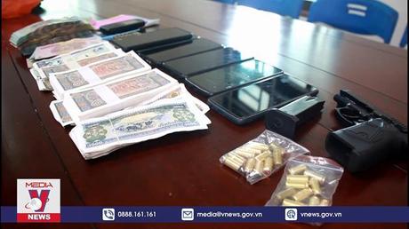 Nghệ An triệt xóa ổ nhóm đánh bạc trang bị vũ khí nóng