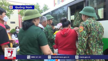 BĐBP Quảng Nam đưa 500 người dân tránh trú bão về lại địa phương an toàn