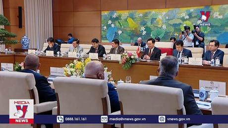 Chủ tịch Quốc hội hội kiến Thủ tướng Cuba 