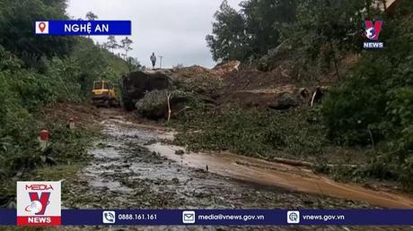 Nghệ An có hơn 300 trường học phải cho học sinh nghỉ 