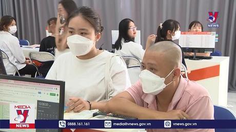 Nên giao lại quyền tuyển sinh cho các trường