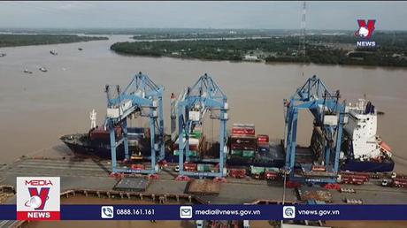 Giảm đến 50% một số khoản phí kinh doanh vận tải 