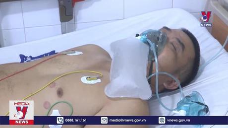 Nỗ lực điều trị 9 thuyền viên tàu WU ZHOU 8