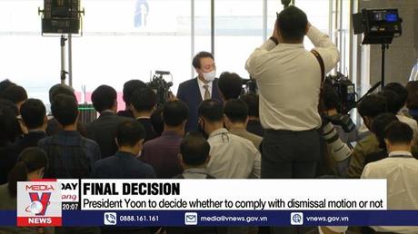 Quốc hội Hàn Quốc thông qua kiến nghị miễn nhiệm Ngoại trưởng Park Jin